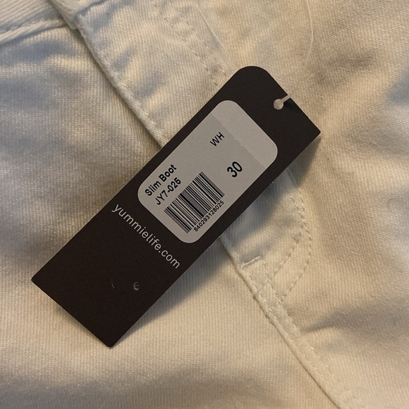 NWT Yummie White Mid Rise Slimming Slim Boot Jeans 30 - Picture 9 of 11